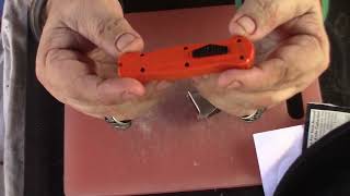 Slash 2 Gash Mini Bumble Bee auto OTF knife in so cute Orange. Check out the links