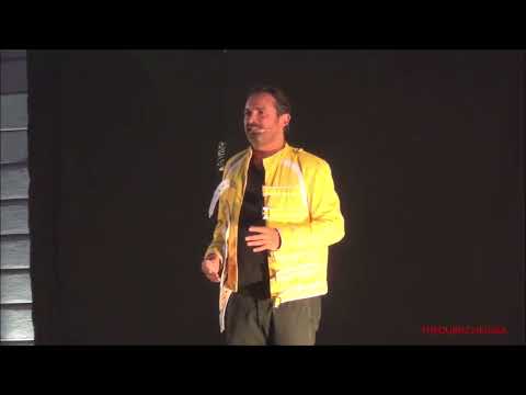 1^Pte. IL COMICO E CABARETTISTA GIANLUCA IMPASTATO A MISS FRAGOLA, PEVERAGNO (CN) SAB. 12 - 6 - 2022