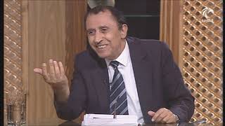 صورة { وأنتُم حِينئِذٍ تنظُرُون (84) ونحنُ أقربُ إليهِ منكُم ولكِن لا تُبصِرُونَ } الفرق بين النظر والبصر