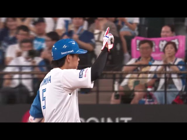 【1回裏】先制の一打!! ファイターズ・野村佑希 レフトへタイムリーヒットを放つ!! 2025年8月14日 北海道日本ハムファイターズ 対 千葉ロッテマリーンズ