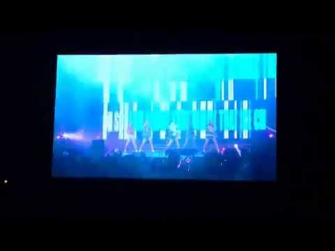 [FANCAM] 150412 Best of Best KPOP PH 2015 Red Velvet - Ice Cream Cake + Intro Cut