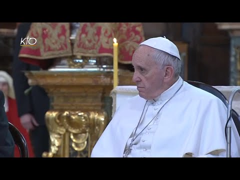 Rencontre avec le clergé et les religieux - Visite du Pape à Naples