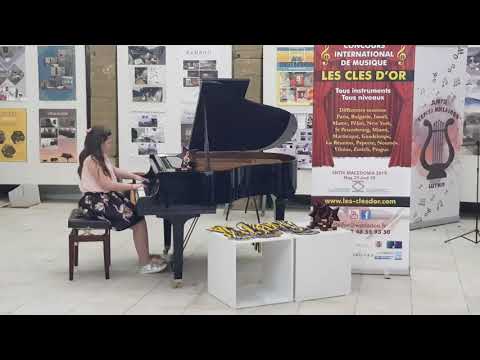 Bisera Janeva 8 age Erik Satie Gnoissienne No.1