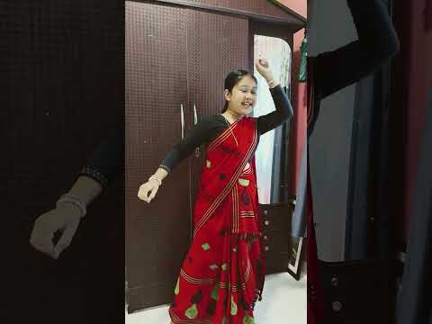 Anu bakheri dance#nepalisong #assamesecutegirl