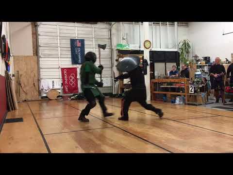 Falchion and shield vs daneaxe