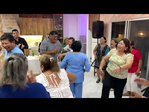 Viva la cumpleañera - Desde Salinas - Los Romanceros de Santa Elena 