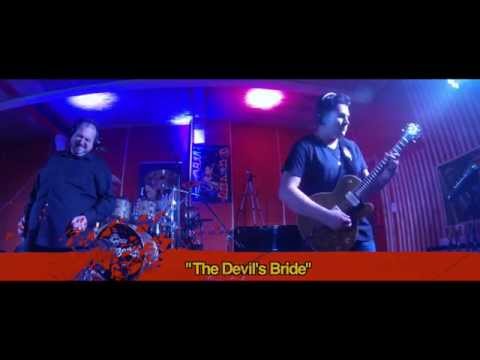 The BluesBones live @ Hypestudio - Devil's bride