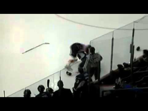 MacKenzie Brown vs Mark Trickett