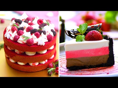 Top des gâteaux les plus juteux avec des baies. plus prêt à cuisiner