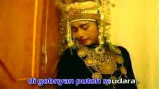 Download lagu UROE PUEGANTEN/BY ARMAWATI-AR mp3 Download lagu UROE PUEGANTEN/BY ARMAWATI-AR mp3