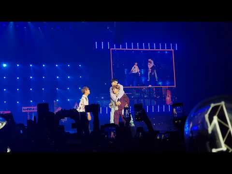 180804 Wanna One [Triple Position] - Kangaroo #WannaOne1TheWorldinBKK