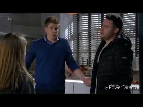 Emmerdale - Aaron, Robert and Liv Reunite As A Family (23rd February 2018)