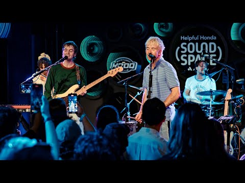 Good Neighbours - Full Performance (Live in the KROQ Helpful Honda Sound Space)