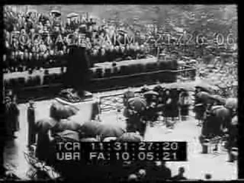 Queen Elizabeth Unveils Statue of George VI 221726-06 | Footage Farm