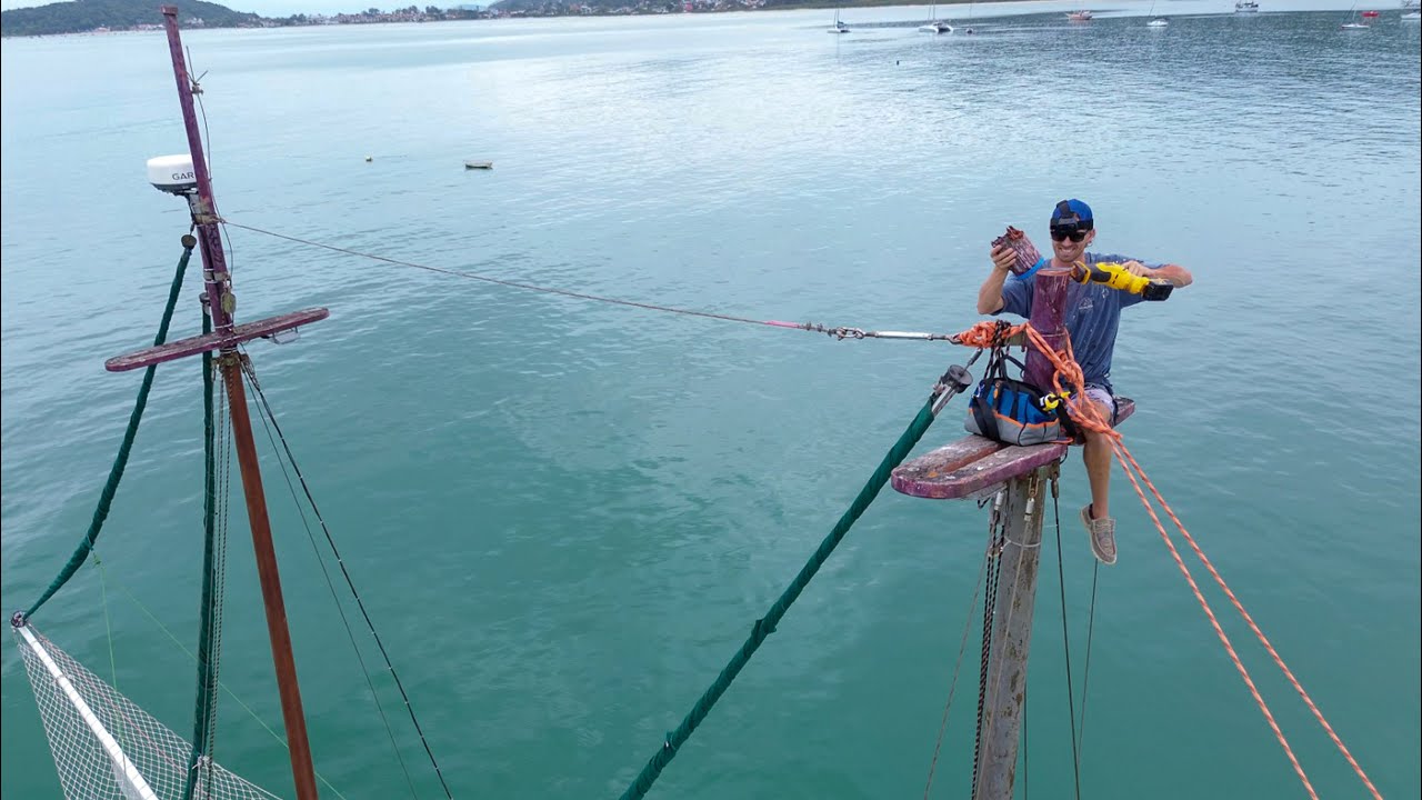 Can we SAVE our SNAPPED wooden MAST? — Sailing Yabá 229