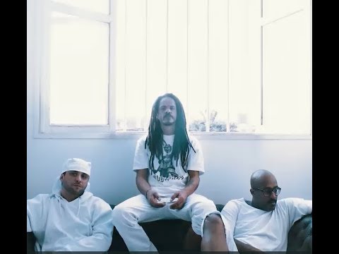 Amargem - PEDINDO PROTEÇÃO part. Uterço Massao [VIDEOCLIPE OFICIAL]