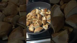 「椎茸のチーズ焼き」がひかえめに言って旨すぎる。#Shorts　#料理　#shortsfood