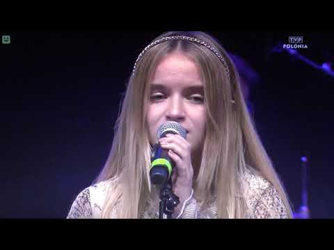 OKTAWIA MAZUR - fragment programu "KULTURALNI.PL" w TVP POLONIA em. 28.11.2020 g. 16.oo