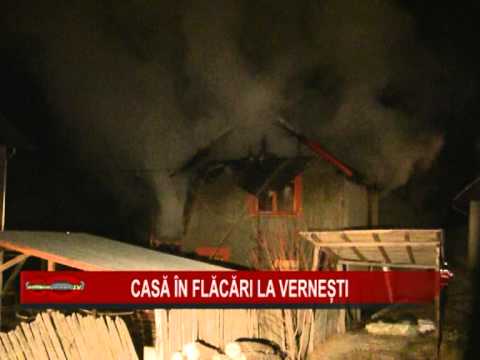 Casa in flacari la Vernesti
