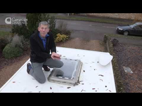 CC S04E15 - CARAVANNING BASICS General maintenance