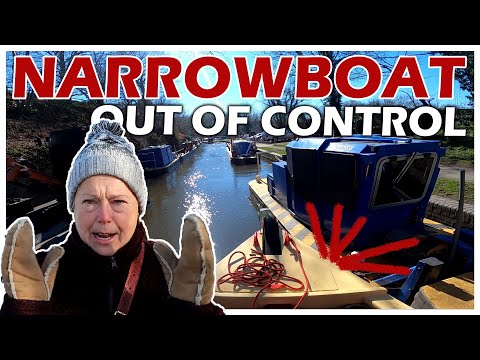 156 - Narrowboat Out Of Control On The Staffs & Worcs Canal | How To Operate The Bratch Locks
