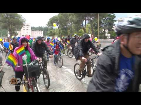 Fiks Fare, 16 Maj 2016, Pjesa 1 - Investigative Satirical Show