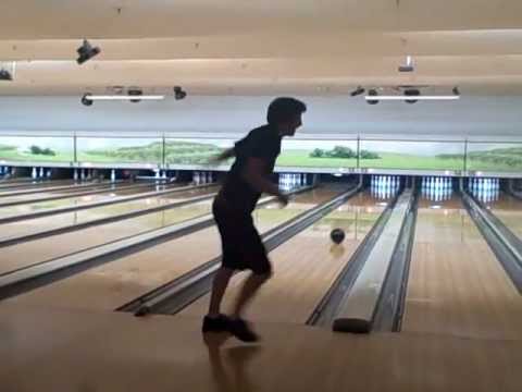 9 Bowling Strikes in One Minute (World Record For JESUS)