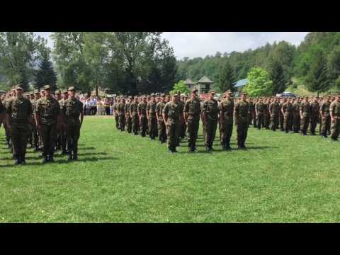 Na ceremoniji u Pazariću svečanu zakletvu položili pripadnici 17. generacije OSBiH