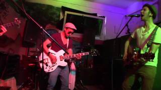 MokePhone - Give Up (Original)