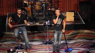 2014 09 03 3 Doors Down - Pieces Of Me