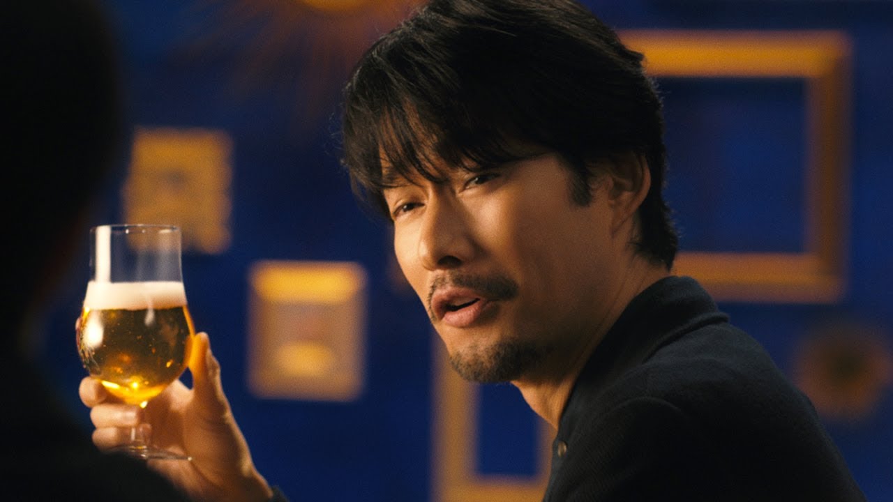 動画 竹野内豊 幸せな時間に思わず涙ぐむ うっとり顔を披露 アサヒビール アサヒ ザ リッチ 新cm Maidigitv マイデジｔｖ