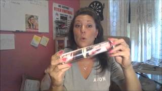 how to wrap the brochure