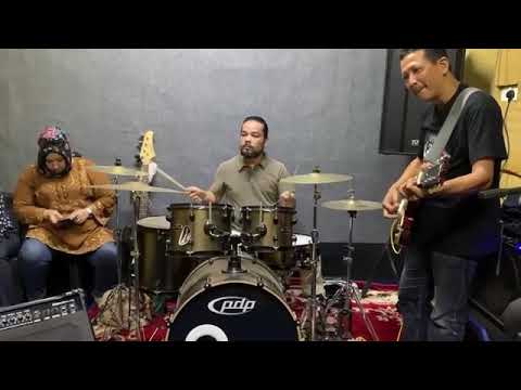 Bias Cinta-Joe Desire