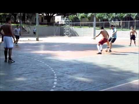 Futebol na UEM - Galera da IBS - Parte 1