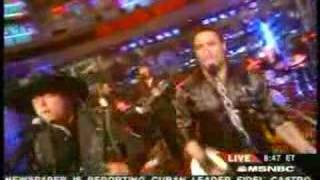 Montgomery Gentry - My Town