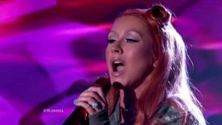 Christina Aguilera - Change (Live)