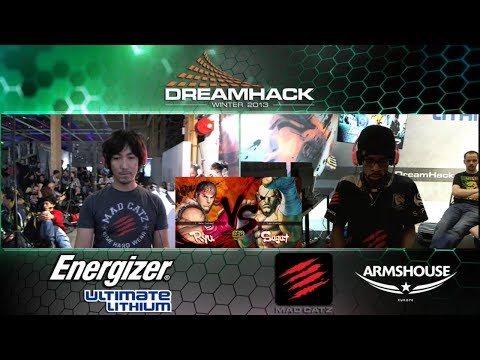 MCZ.Daigo Umehara (Ryu) vs WW|MCZ.Ryan Hart (Sagat) - winners semi DHW13