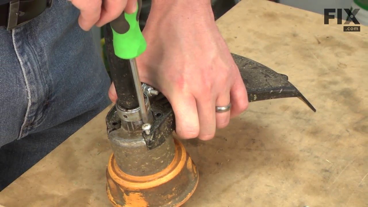 Replacing your Ryobi Trimmer Trimmer Guard And Blade Assembly
