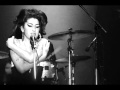 Amy Winehouse......SHANGRI - LAS... I Can Never ...