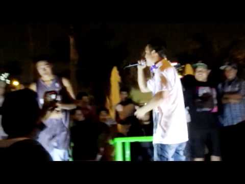 Carlitos vs Mako - Lanzamiento del disco "Corazón,sangre y tinta" de Capone