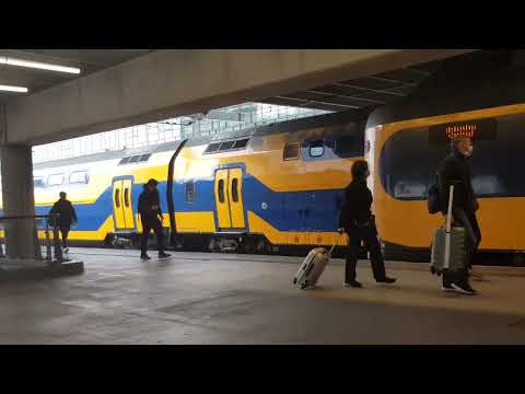 ⚡⚡Number 100!🚆🚉🚄🚅Trains at Utrecht Central Station.
