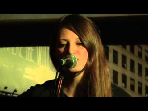 Elena Malamou - Diamonds And Rust (Live @ Bullet Club)