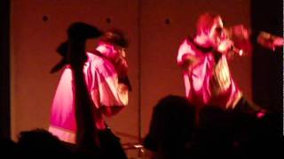 Hallowicked 2011 - Twiztid - We Dont Die/Bussyoheadopen LIVE Detroit 10.31.11