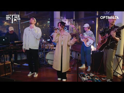 Grape Výklad by Optimista // Paulie Garand & Zea