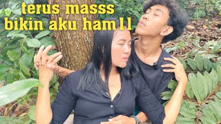 Download lagu Taking advantage of a poor laborer's wife who is drowning in debt mp3