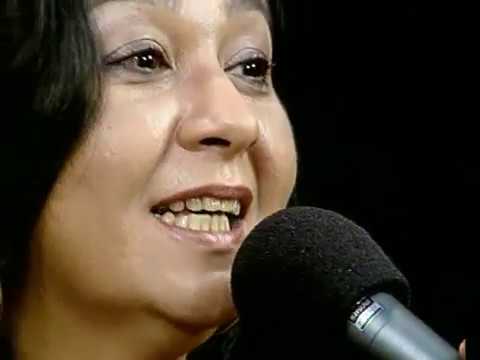 Claudia Telles - programa "Cantares" - 2018 - Parte 1