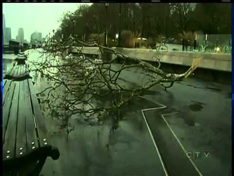 Бедствия 2012 - 9500 човешки жертви, щети за 160 млрд. долара