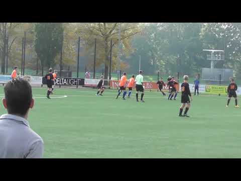 14 okt 2017 PVC JO17-1 -VV De Meern JO17-2 com 2-0 Mooie actie en goed schot