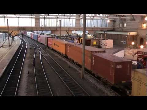 86614 and 86628 pass Carlisle on 4M11 Coatbridge F.L.T. to Crewe Basford Hall in April 2012