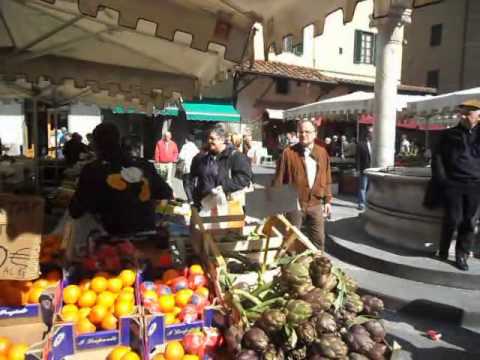 Italy: Market day in Pistoia, northern Tuscany - International Living